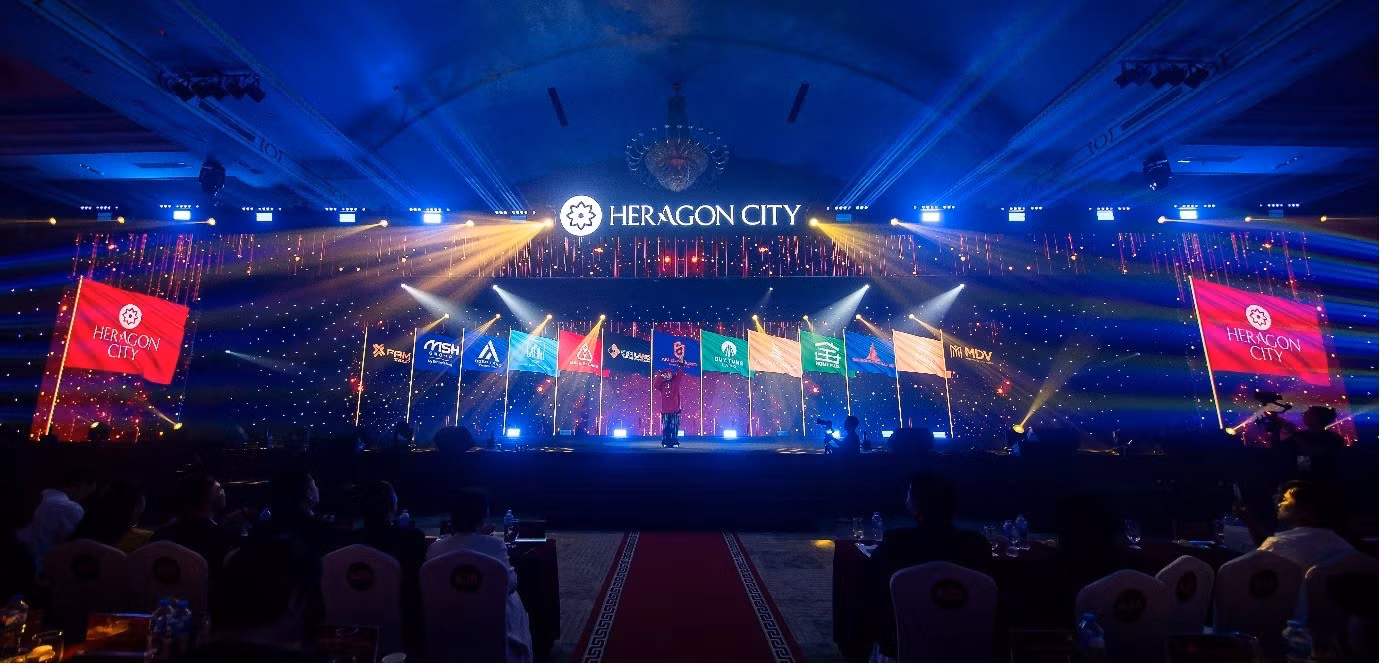 Không khí sôi động tại lễ ra quân Heragon City.